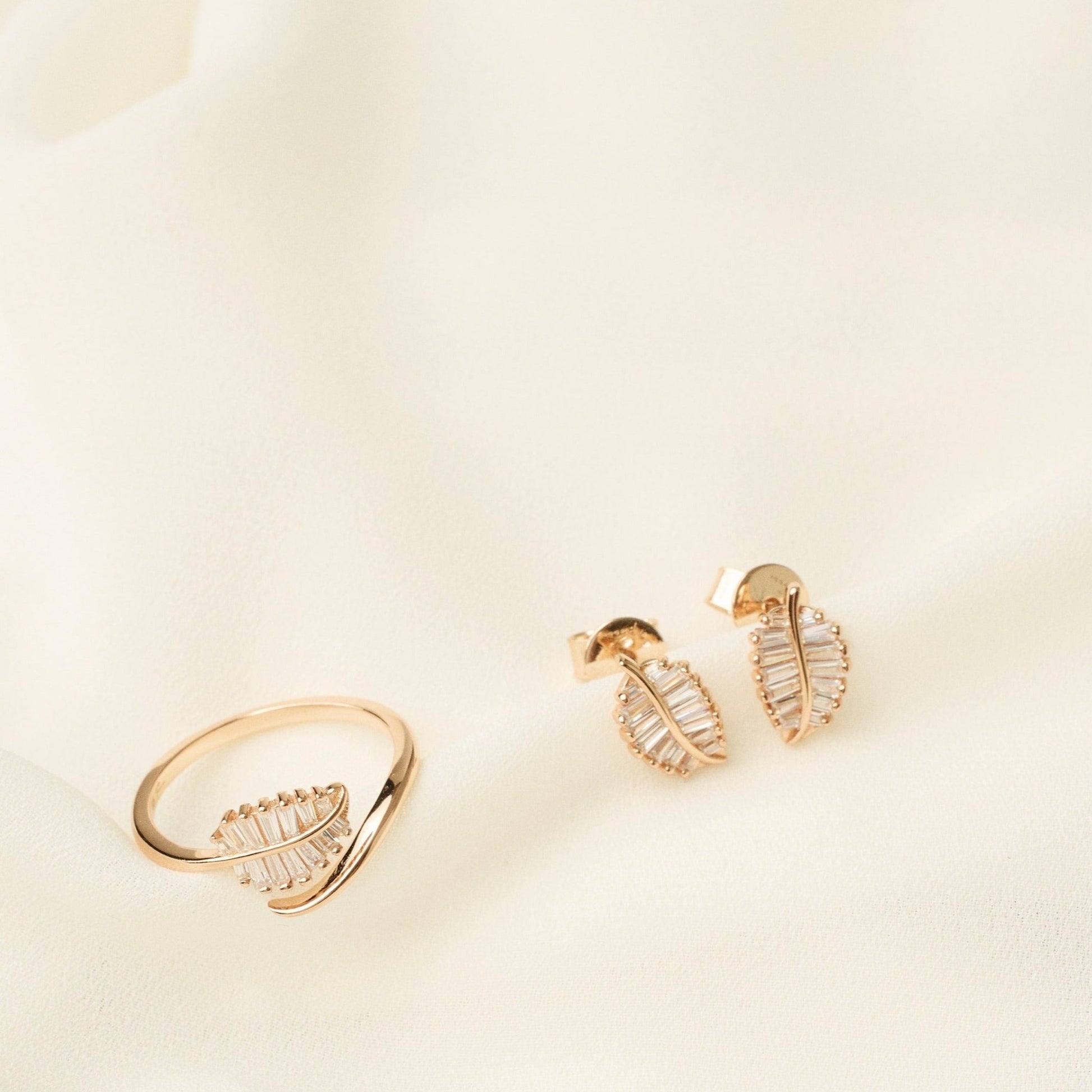 Bella Ohrring Schmuckkarte - Fiocco Jewelry