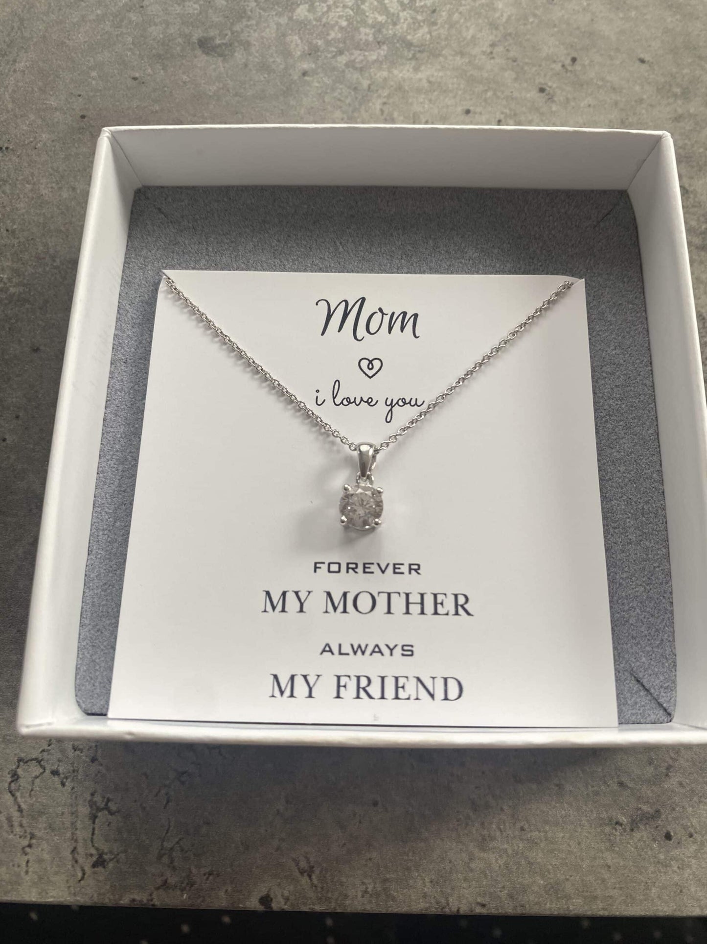 Mom jewelry card